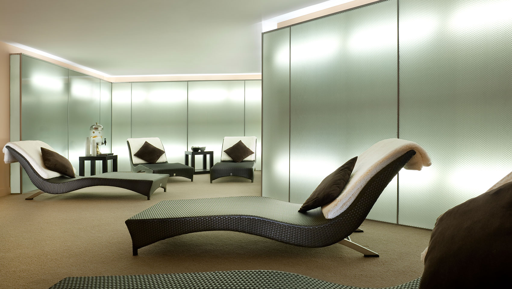 lounge chairs at exhale spa